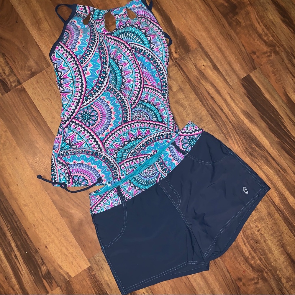 Size m free country modest 2 piece bathing suit